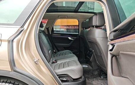 Volkswagen Touareg III, 2019 год, 3 750 000 рублей, 29 фотография