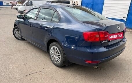 Volkswagen Jetta VI, 2012 год, 1 100 000 рублей, 3 фотография
