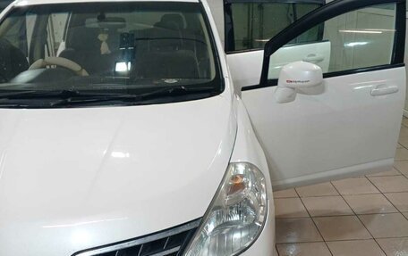 Nissan Tiida, 2004 год, 550 000 рублей, 8 фотография