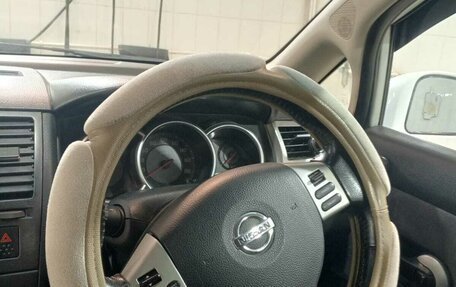 Nissan Tiida, 2004 год, 550 000 рублей, 4 фотография