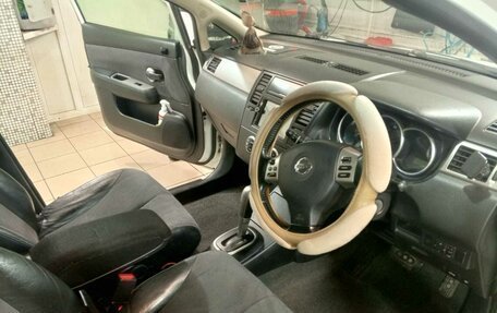 Nissan Tiida, 2004 год, 550 000 рублей, 12 фотография
