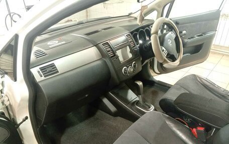 Nissan Tiida, 2004 год, 550 000 рублей, 13 фотография