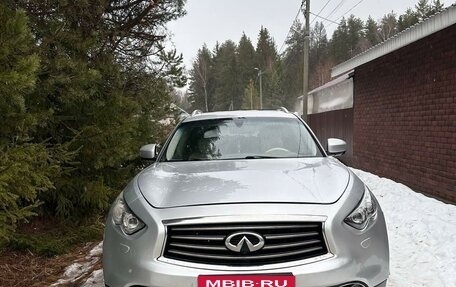 Infiniti FX II, 2012 год, 1 500 000 рублей, 3 фотография