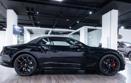 Bentley Continental GT III, 2022 год, 40 000 000 рублей, 19 фотография