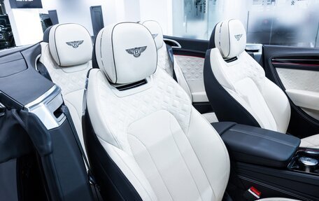 Bentley Continental GT III, 2022 год, 40 000 000 рублей, 32 фотография