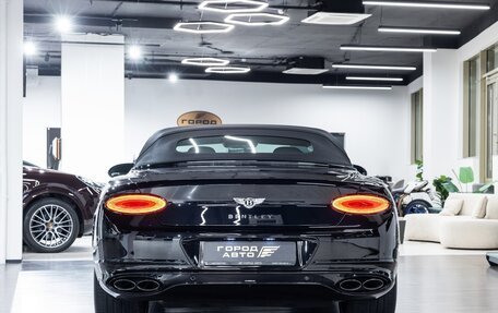 Bentley Continental GT III, 2022 год, 40 000 000 рублей, 23 фотография
