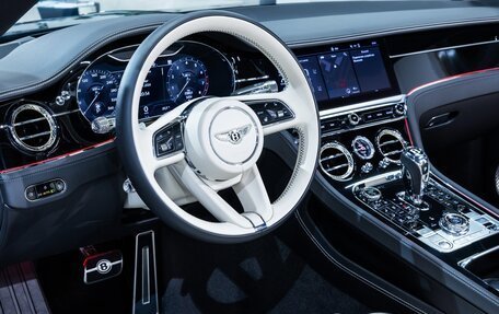 Bentley Continental GT III, 2022 год, 40 000 000 рублей, 30 фотография