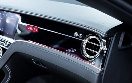 Bentley Continental GT III, 2022 год, 40 000 000 рублей, 31 фотография