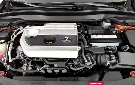 Lexus UX I, 2018 год, 2 850 000 рублей, 9 фотография