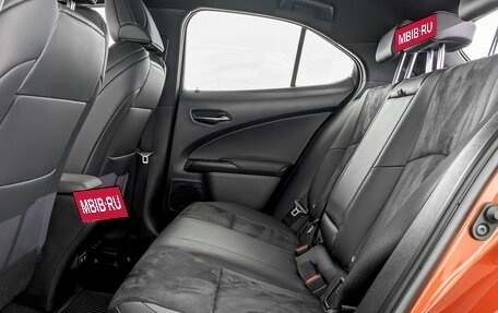Lexus UX I, 2018 год, 2 850 000 рублей, 12 фотография