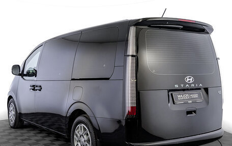 Hyundai Staria, 2023 год, 5 995 000 рублей, 7 фотография