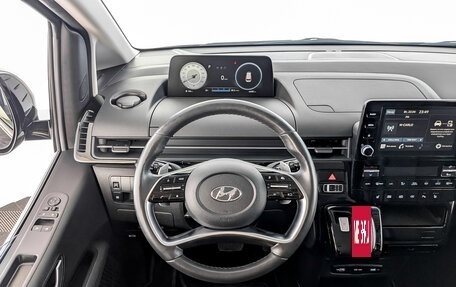 Hyundai Staria, 2023 год, 5 995 000 рублей, 22 фотография
