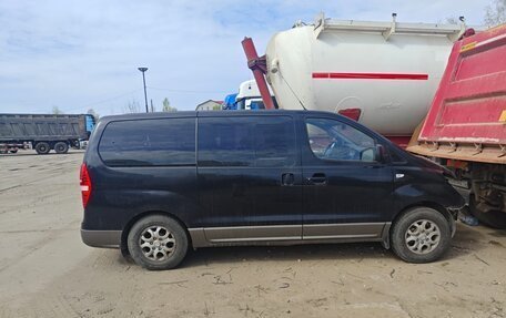 Hyundai H-1 II рестайлинг, 2008 год, 850 000 рублей, 1 фотография
