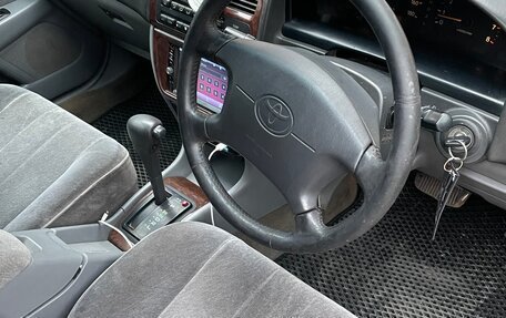 Toyota Vista, 1998 год, 250 000 рублей, 10 фотография