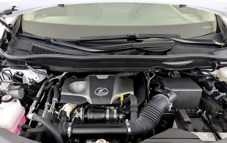 Lexus RX IV рестайлинг, 2021 год, 5 600 000 рублей, 9 фотография