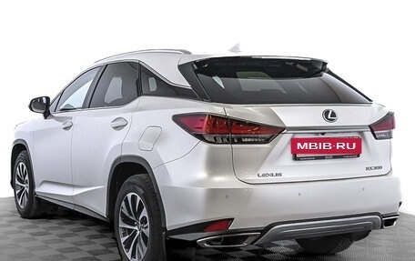 Lexus RX IV рестайлинг, 2021 год, 5 600 000 рублей, 7 фотография