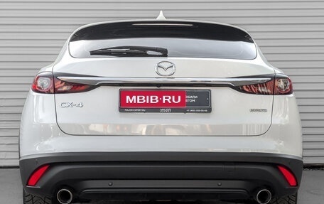 Mazda CX-4, 2023 год, 3 050 000 рублей, 6 фотография
