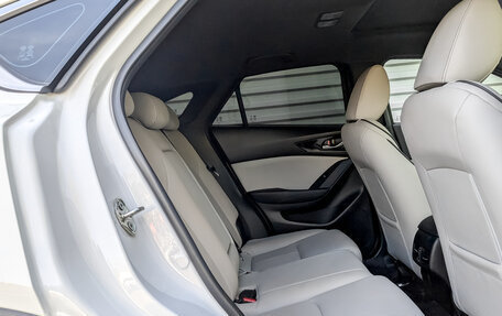 Mazda CX-4, 2023 год, 3 050 000 рублей, 12 фотография