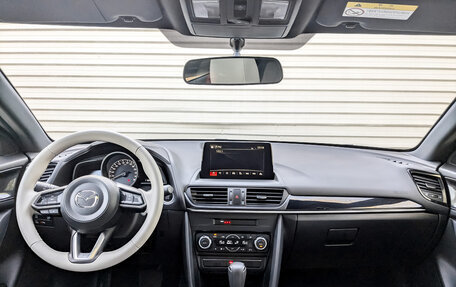 Mazda CX-4, 2023 год, 3 050 000 рублей, 14 фотография