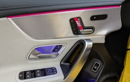 Mercedes-Benz CLA, 2019 год, 3 100 000 рублей, 25 фотография