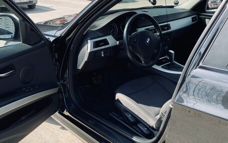 BMW 3 серия, 2010 год, 1 230 000 рублей, 10 фотография