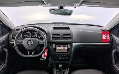 Skoda Yeti I рестайлинг, 2018 год, 1 800 000 рублей, 14 фотография