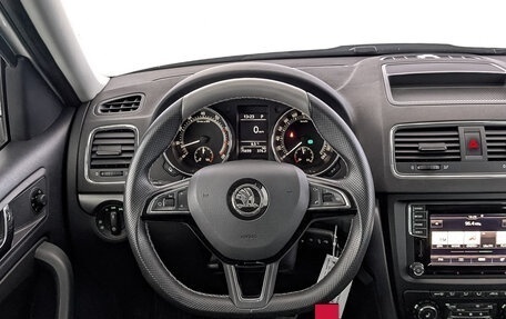 Skoda Yeti I рестайлинг, 2018 год, 1 800 000 рублей, 22 фотография