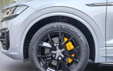 Volkswagen Touareg III, 2019 год, 3 600 000 рублей, 17 фотография