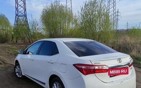 Toyota Corolla, 2013 год, 1 490 000 рублей, 3 фотография