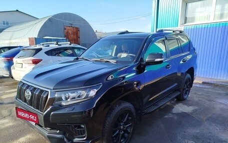 Toyota Land Cruiser Prado 150 рестайлинг 2, 2020 год, 5 800 000 рублей, 5 фотография