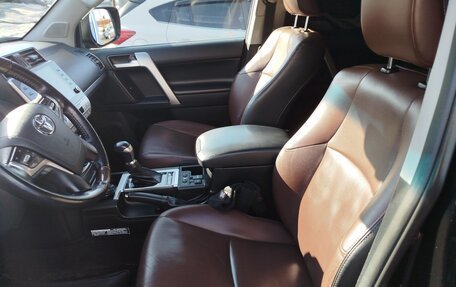 Toyota Land Cruiser Prado 150 рестайлинг 2, 2020 год, 5 800 000 рублей, 23 фотография
