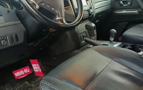 Mitsubishi Pajero IV, 2014 год, 2 650 000 рублей, 17 фотография