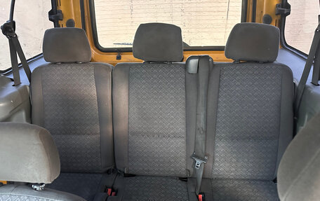 Ford Tourneo Connect I, 2004 год, 395 000 рублей, 11 фотография