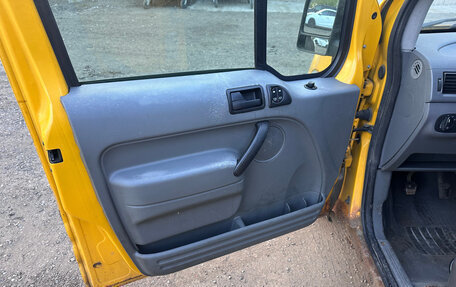 Ford Tourneo Connect I, 2004 год, 395 000 рублей, 9 фотография