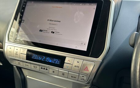 Toyota Land Cruiser Prado 150 рестайлинг 2, 2019 год, 4 750 000 рублей, 6 фотография