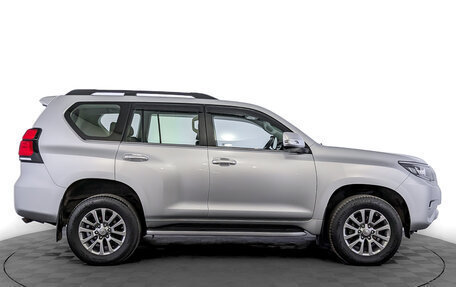 Toyota Land Cruiser Prado 150 рестайлинг 2, 2020 год, 5 495 000 рублей, 4 фотография