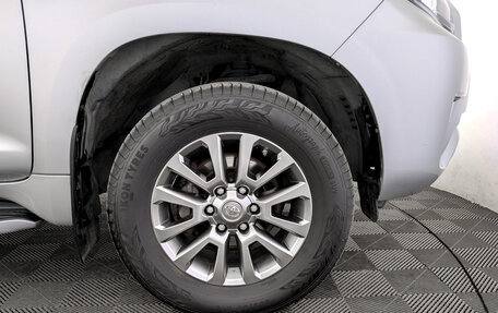 Toyota Land Cruiser Prado 150 рестайлинг 2, 2020 год, 5 495 000 рублей, 18 фотография