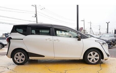 Toyota Sienta II, 2020 год, 1 367 300 рублей, 4 фотография