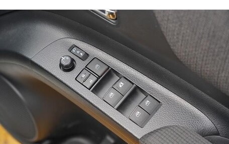 Toyota Sienta II, 2020 год, 1 367 300 рублей, 14 фотография