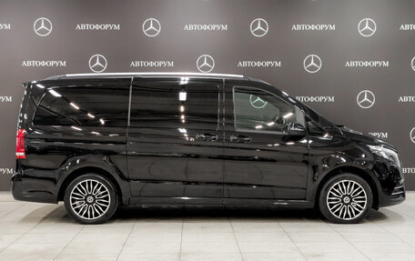 Mercedes-Benz V-Класс, 2020 год, 5 390 000 рублей, 4 фотография