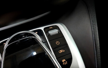 Mercedes-Benz V-Класс, 2020 год, 5 390 000 рублей, 25 фотография
