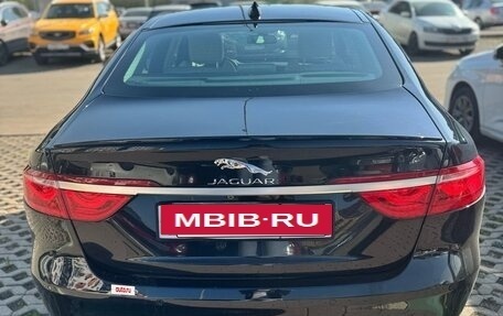 Jaguar XF II, 2016 год, 2 850 000 рублей, 2 фотография