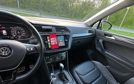 Volkswagen Tiguan II, 2018 год, 3 850 000 рублей, 10 фотография