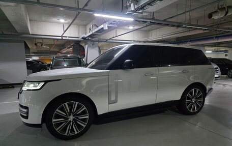 Land Rover Range Rover IV рестайлинг, 2023 год, 21 600 000 рублей, 3 фотография