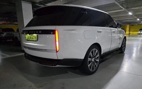 Land Rover Range Rover IV рестайлинг, 2023 год, 21 600 000 рублей, 4 фотография