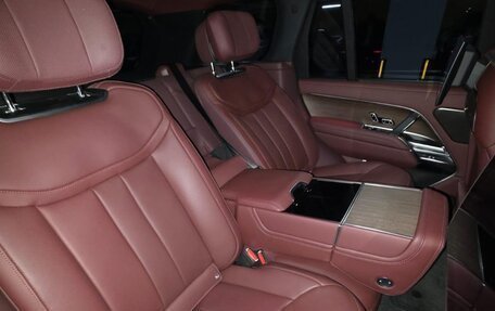 Land Rover Range Rover IV рестайлинг, 2023 год, 21 600 000 рублей, 32 фотография