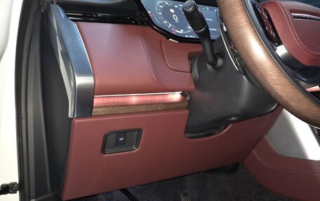 Land Rover Range Rover IV рестайлинг, 2023 год, 21 600 000 рублей, 38 фотография