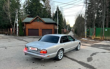 Jaguar XJR III (X350), 2000 год, 2 250 000 рублей, 11 фотография