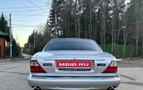 Jaguar XJR III (X350), 2000 год, 2 250 000 рублей, 4 фотография