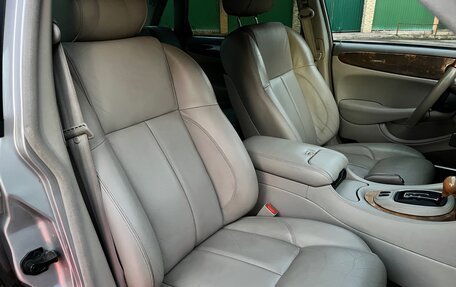 Jaguar XJR III (X350), 2000 год, 2 250 000 рублей, 26 фотография
